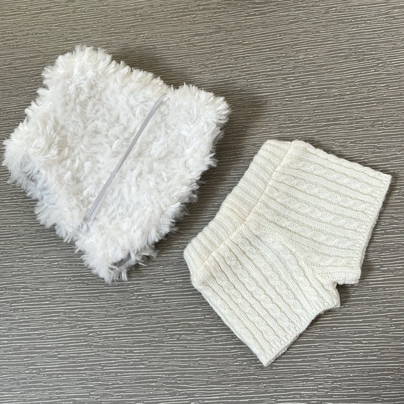 American Girl Winter White Partial Outfit - Picture 2 of 5